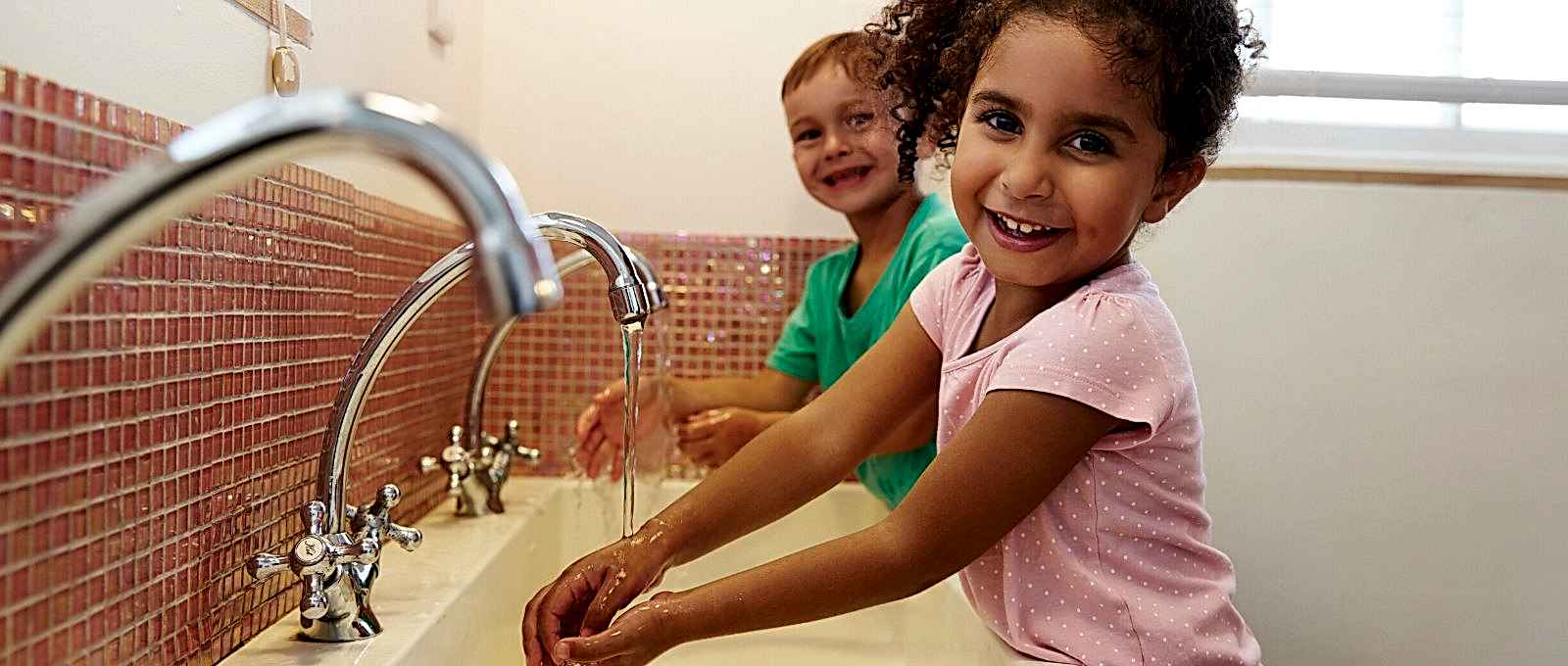 İSTANBUL Su Deposu Temizliği | DEPOTEM LTD. ŞTİ. 7 İSTANBUL Su Deposu Temizliği Personeli